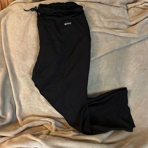Grey’s Anatomy Active Scrubs